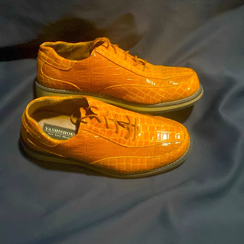 Yashi shoes
